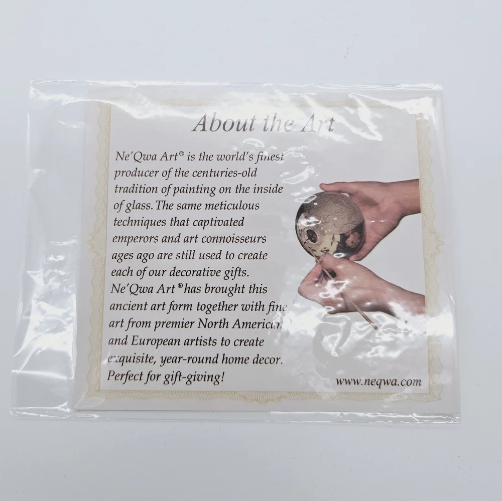 NE'QWA ART | "Faithful Friends" 7000119 Dona Gelsinger Santa Christmas ornament - Picture 6 of 6